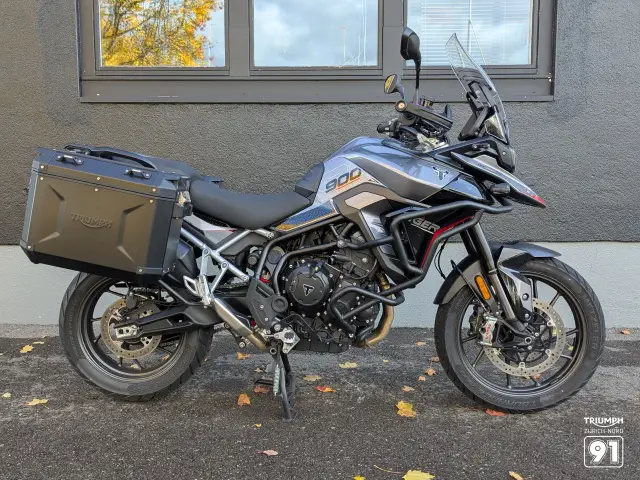 triumph tiger 900 gt pro