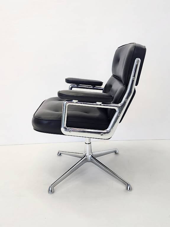 Herman Miller Vitra Lobby Chair ES108 Time Life Eames