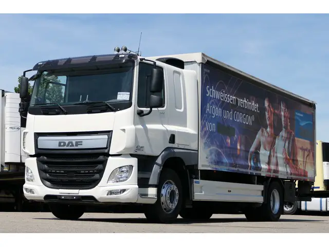 DAF, CF 400, Brücke-Verdeck