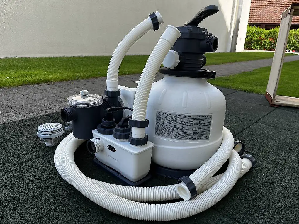 Sandfilterpumpe mit Chlorinator