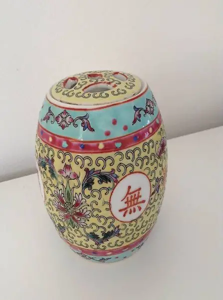 Asia Porzellan Teedose aus China