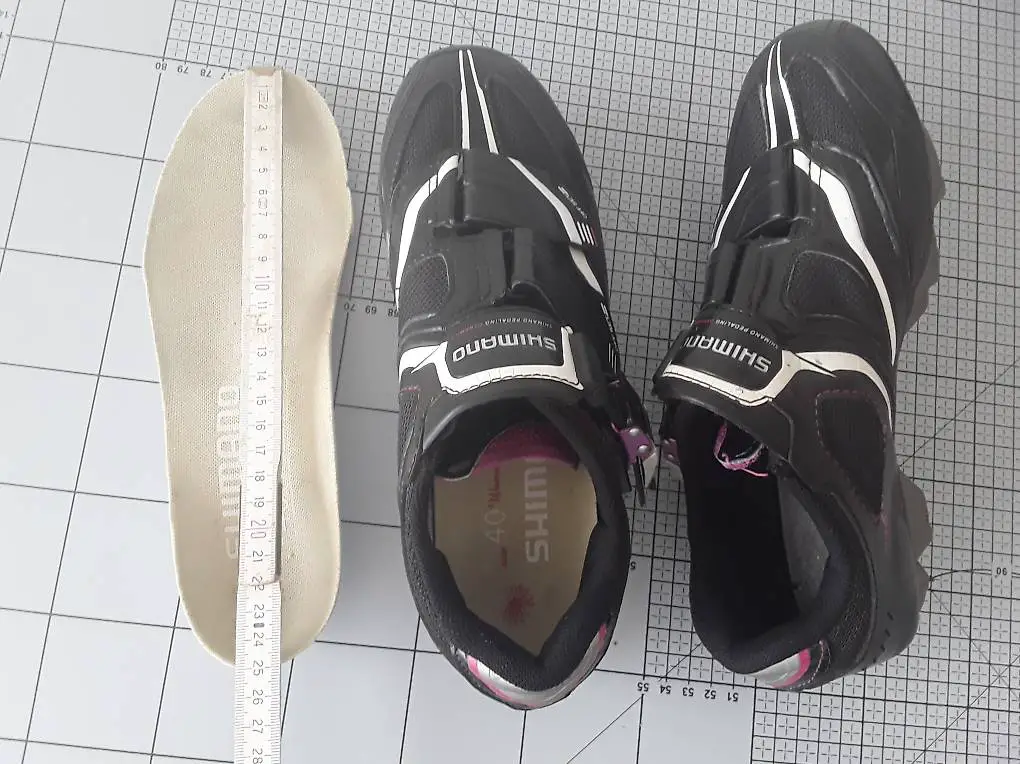 Schimano Fahrradschuhe 40