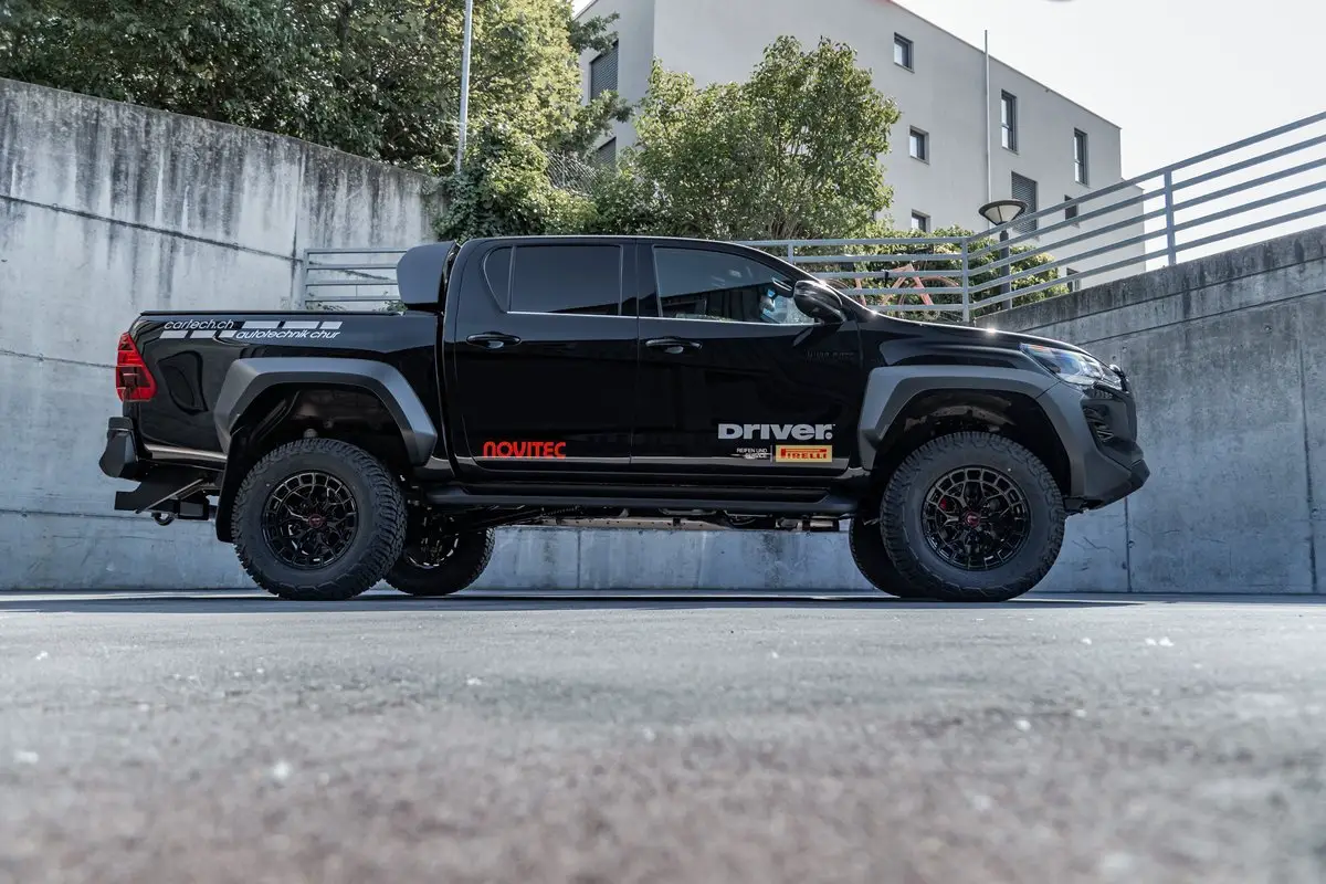 TOYOTA Hilux 2.8d GR Sport II Double Cab 4x4 A