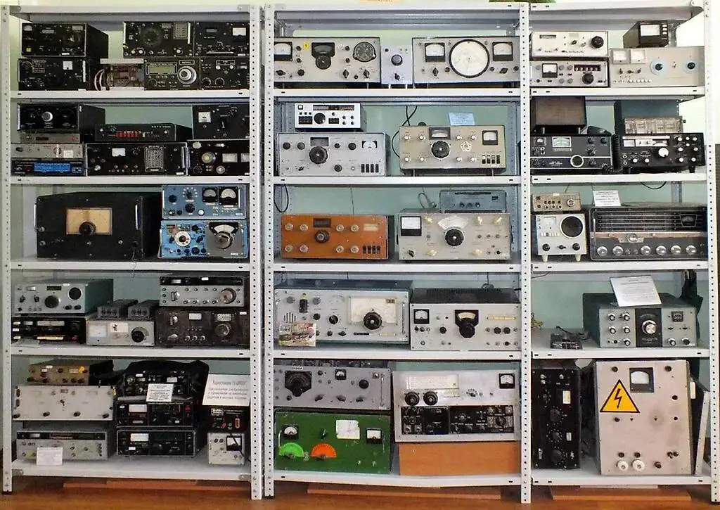 Kaufe Amateurfunkgeräte aus Nachlass