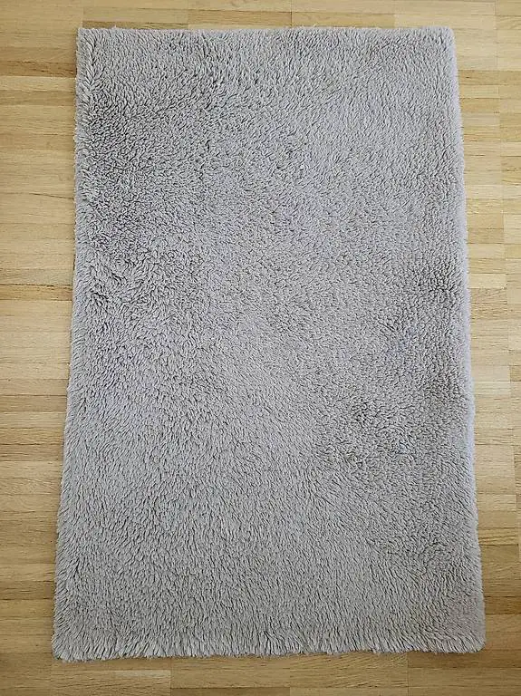 Brauner Badeteppich 57x90cm gratis