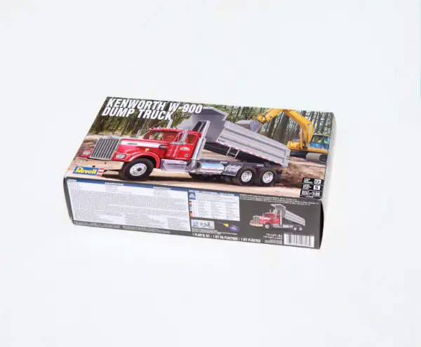 Kenworth W-900 Kipper 1:25 von Revell