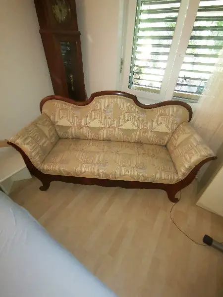 Biedermeier Sofa zu verkaufen