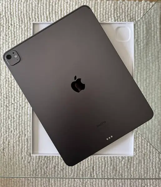 iPad Pro 13 Pouces (M4) 256Go