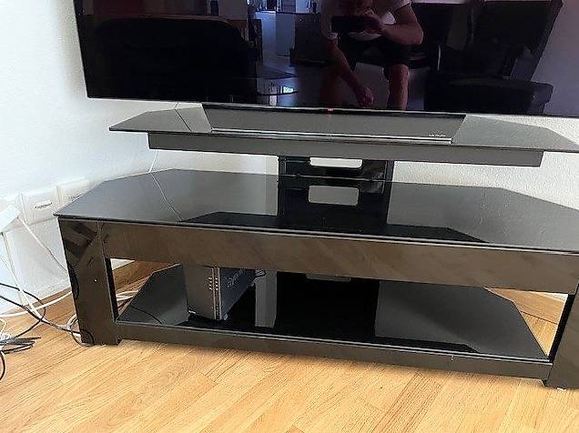 Fernsehtisch