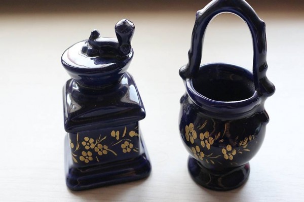 Deko-Porzellan Kaffeemühle/Kessel