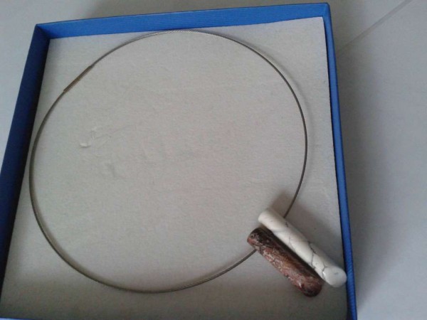 Halsreifen mit anhänger NEU