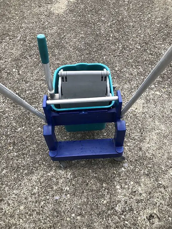 Wetrok Reinigungswagen