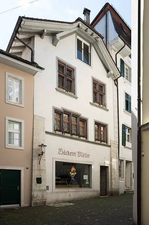 Altstadtwohnung mit Dachterrasse - ideal für eine WG