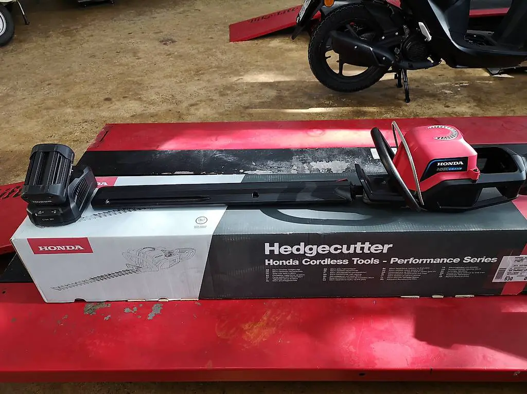 Honda Akku Heckenschere Neu Aktion