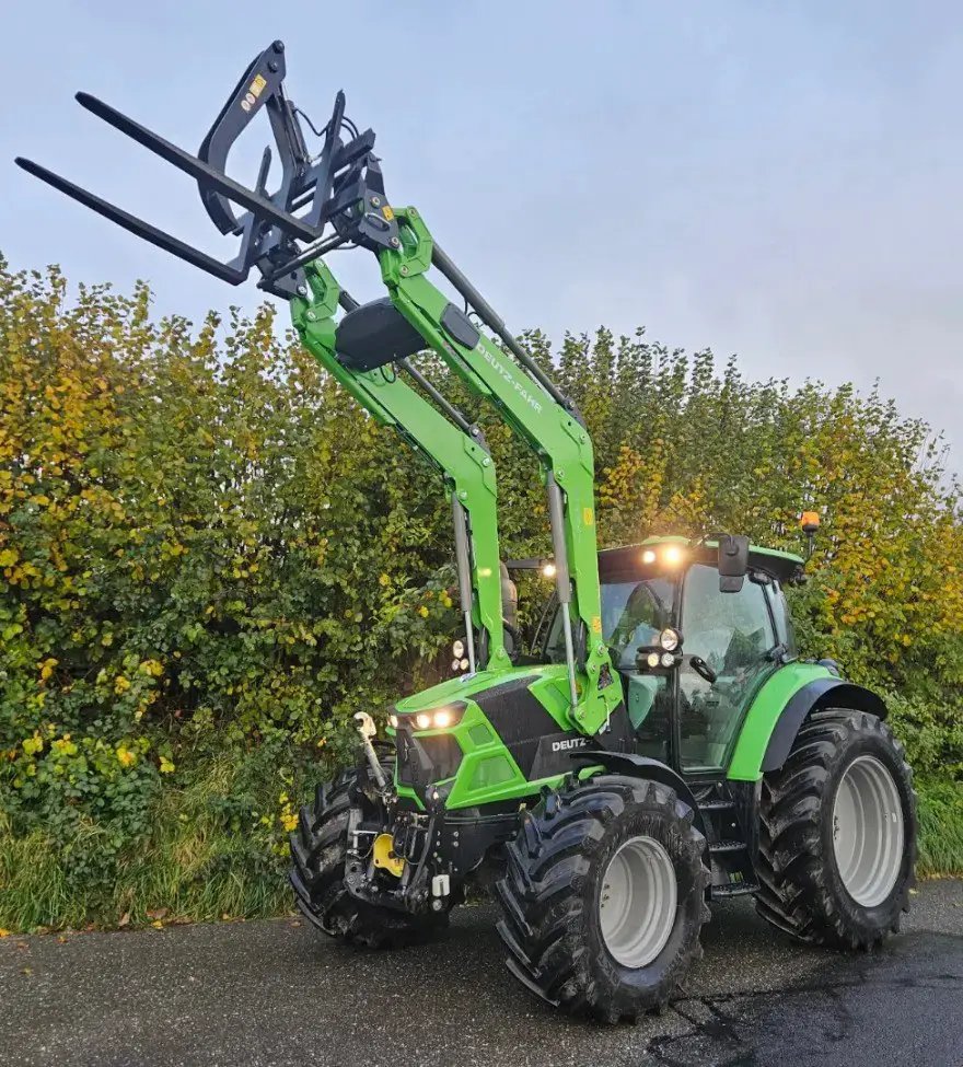 Deutz 6120 TTV avec frontal