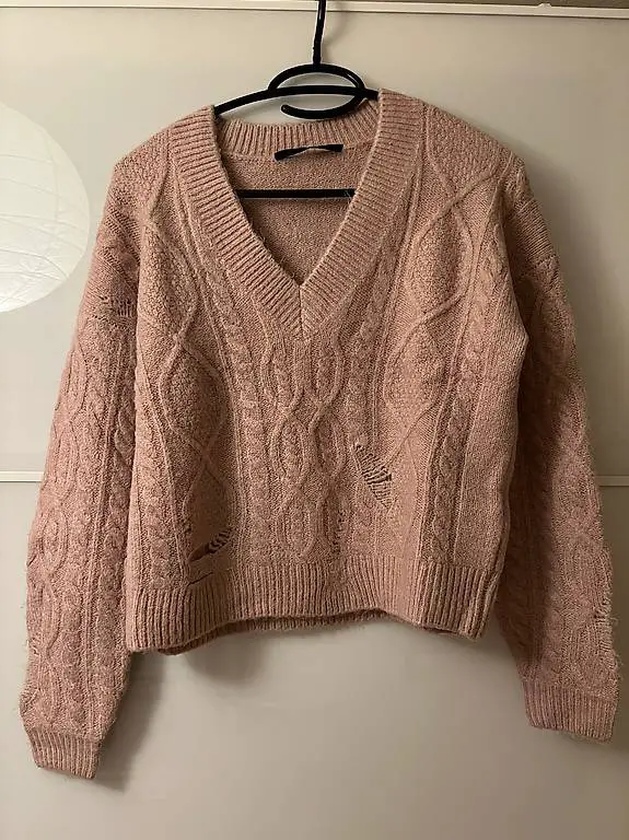 Strickpullover mit Löcher rosa Grösse S