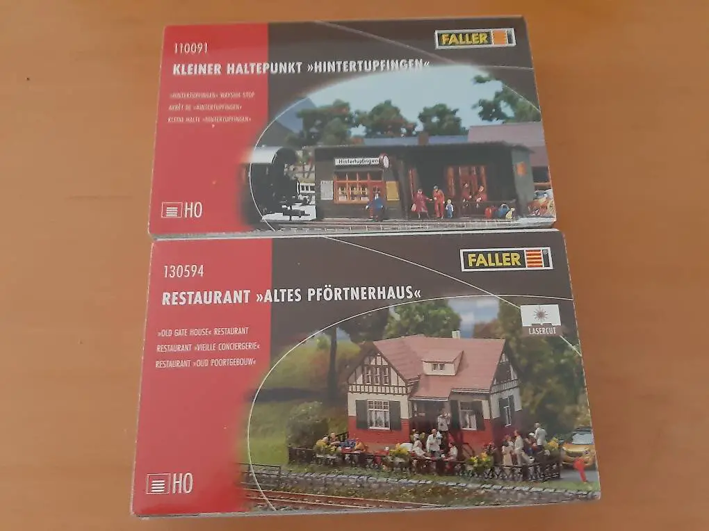 Faller 110091 Hintertupfingen; 130594 Restaurant