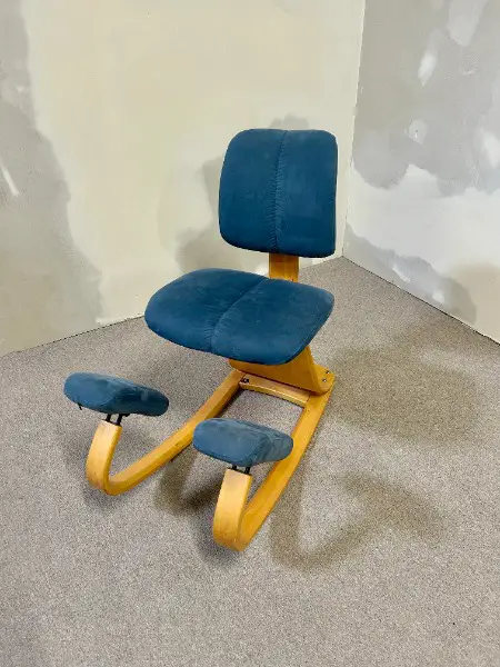 Stokke Thatsit Balans Kniestuhl, Blau Sessel
