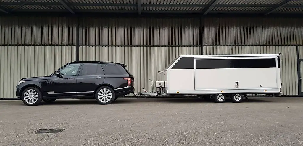 Dalte Renntransporter / Polyester / Einzelanfertigung / Top