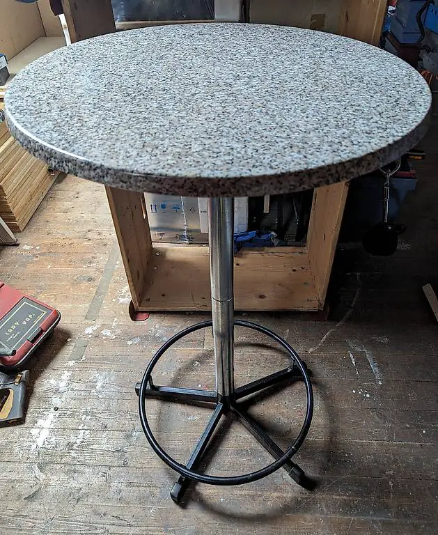 Stehtisch/Bistrotisch