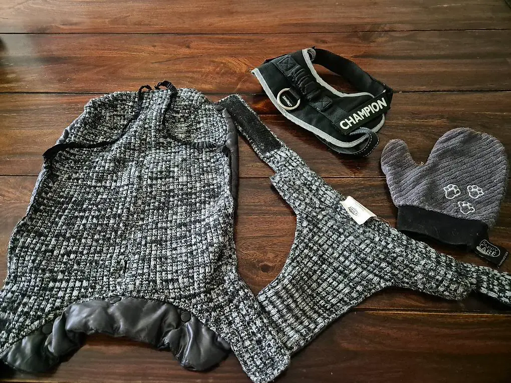 Hundemantel/Mäntäli, M, Geschirr, M, Microfaserhandschuh