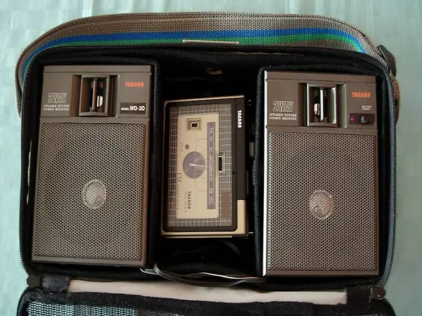  Walkman Boxen original Tasche Kassette zum Radiohören TACARO