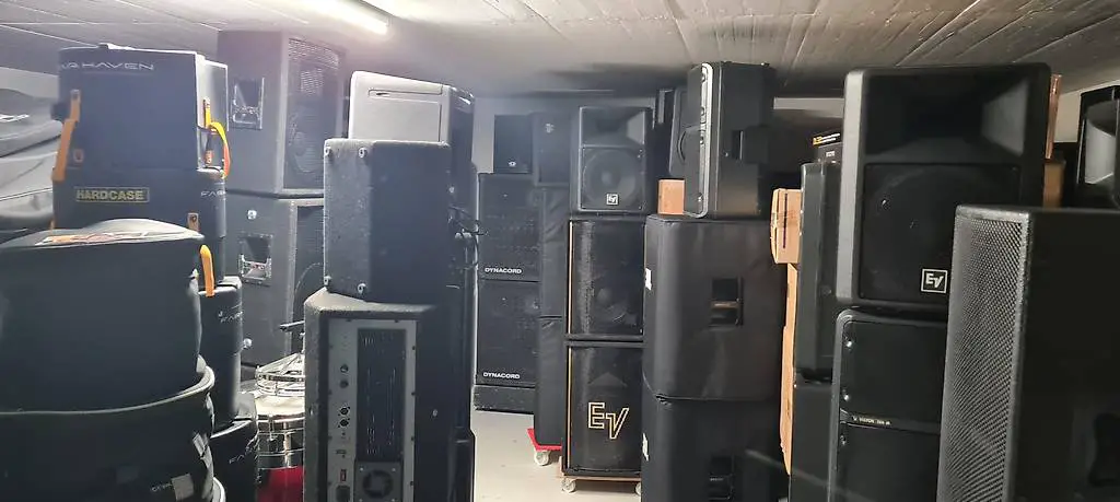 Dynacord / EV /JBL / RCF / FBT / HK / Mackie, Peawey, KS aud