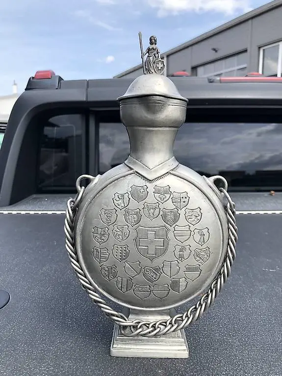 Helvetia Zinn Kanne Krug Edition Schweiz