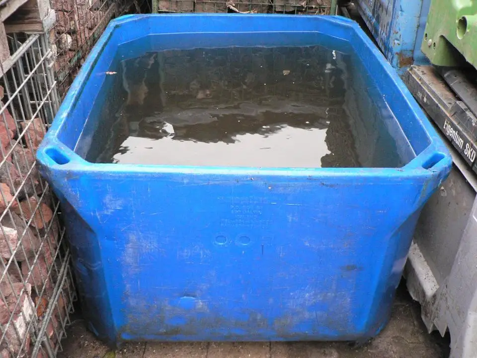 Paloxe Palettenbox Stapelbox Heuraufe Heukiste Koibecken