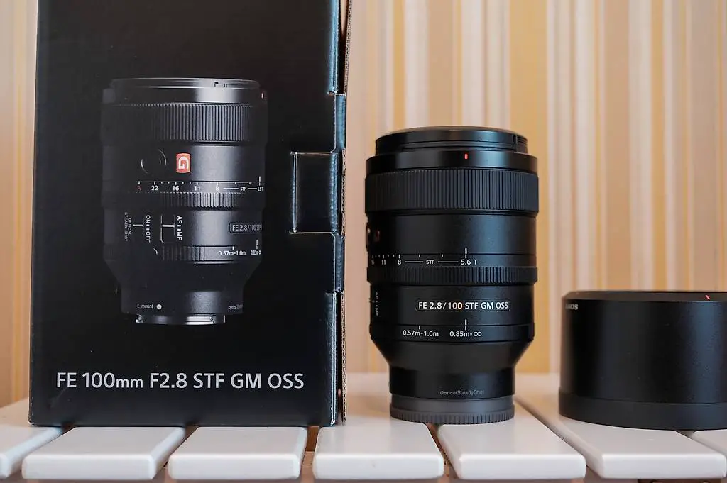 sony fe 100mm f/2.8 stf gm oss (sel100f28gm)