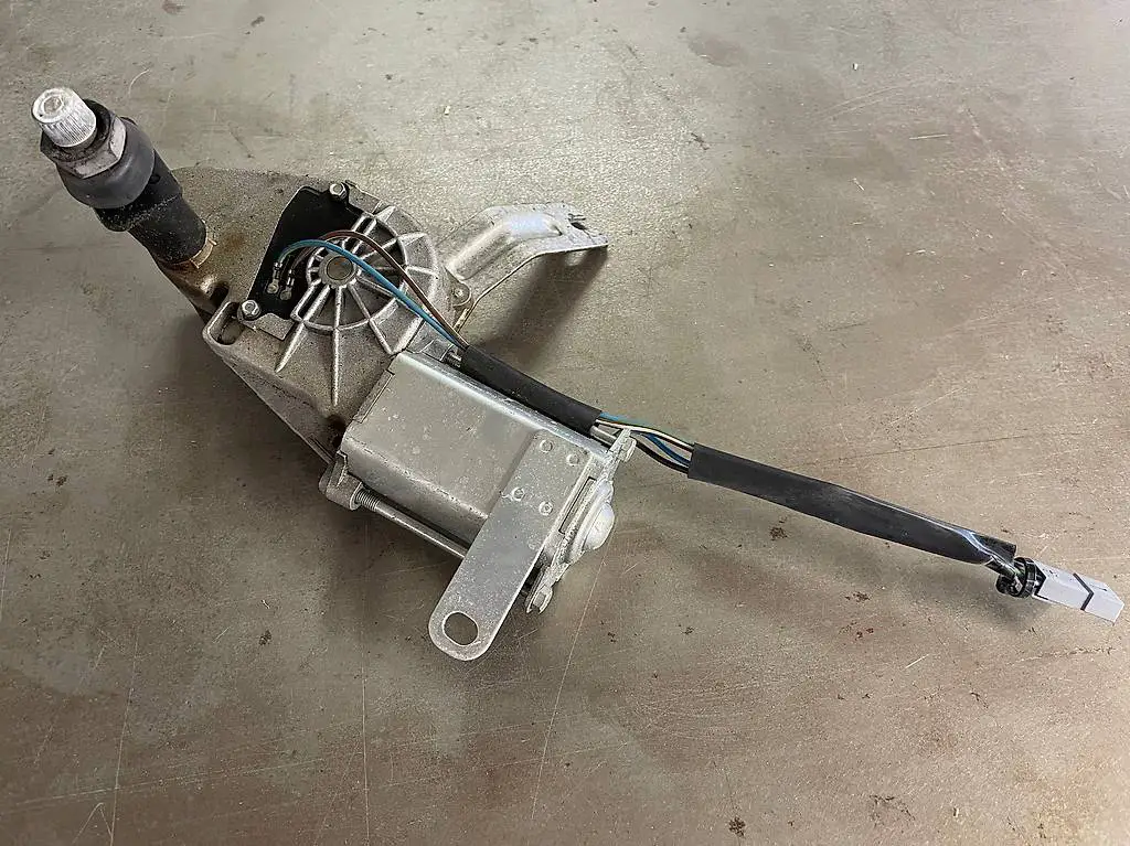 Fiat Panda 141 - Heckwischermotor