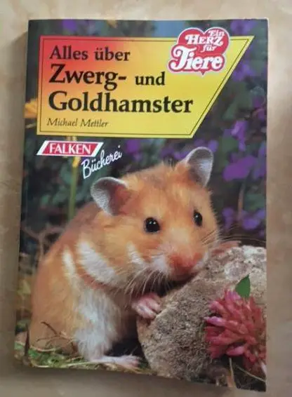Bücher über Zwerg- und Goldhamster zu verkaufen