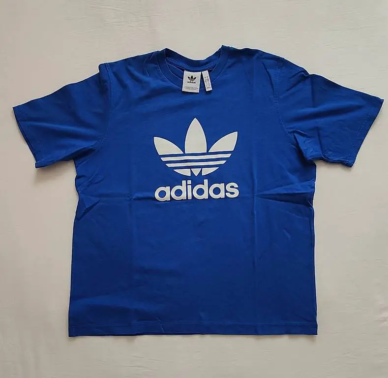 T-shirt Adidas vintage