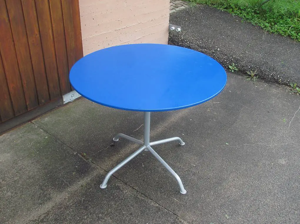 EMBRU Häfeli Gartentisch 90cm Blechtisch Klapptisch