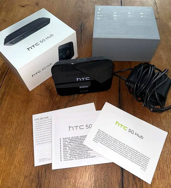 HTC 5G Hub Mobile Router