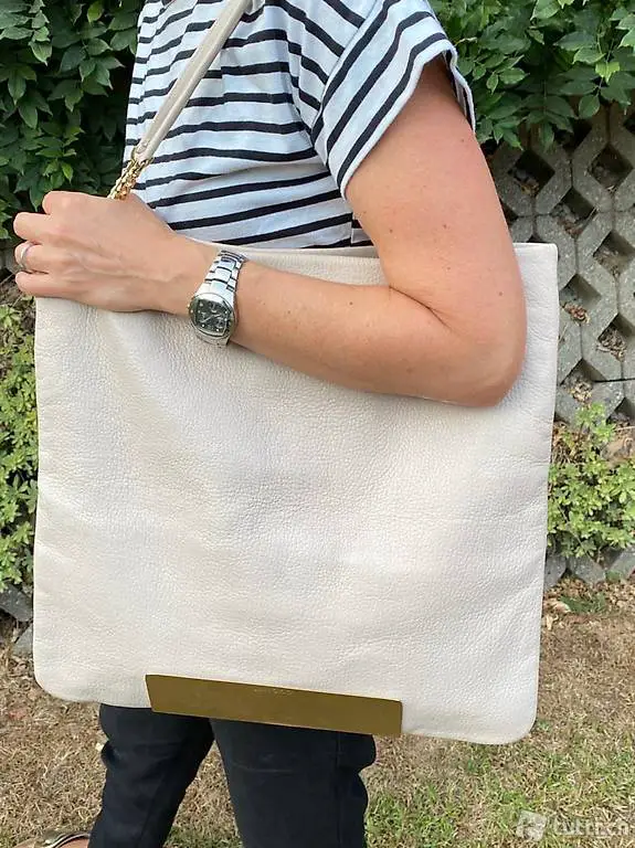 Borsa Jimmy Choo, elegante e versatile