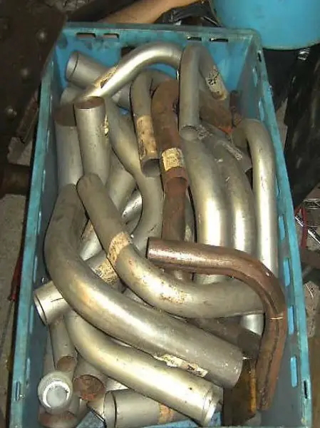  Diverse Auspuffbögen