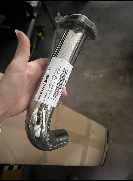 Endschalldämpfer und Endrohr für VW Bus T3