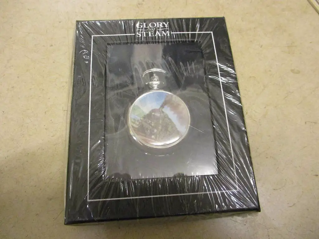 Taschenuhr Uhr horloge Dampf-Lokomotive Atlas Collections