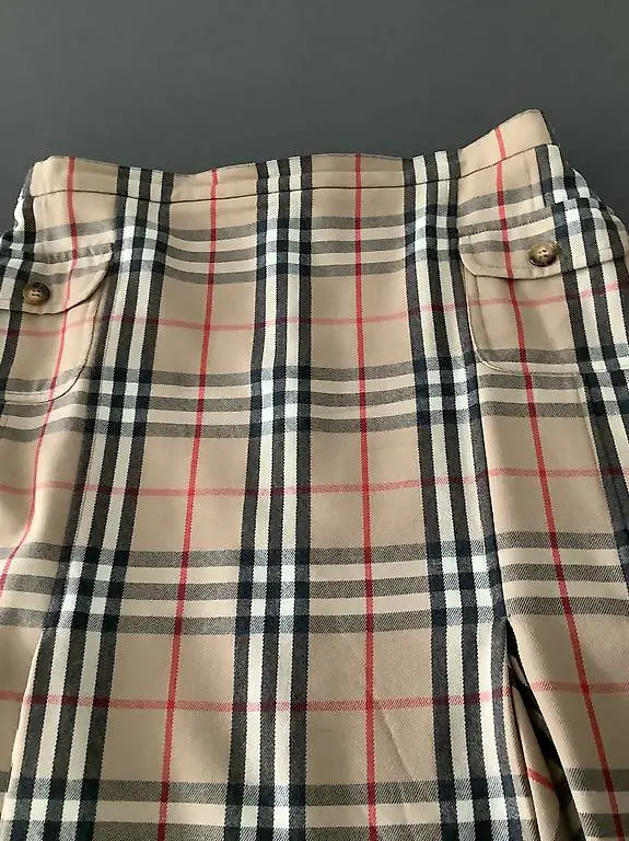 Burberry Rock Gr. 40 Original