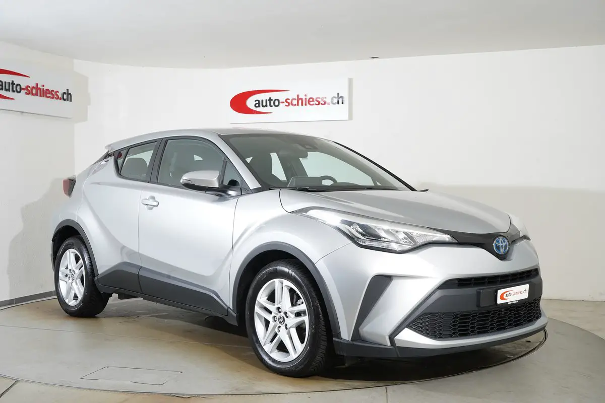 toyota c-hr 1.8 hsd cvt