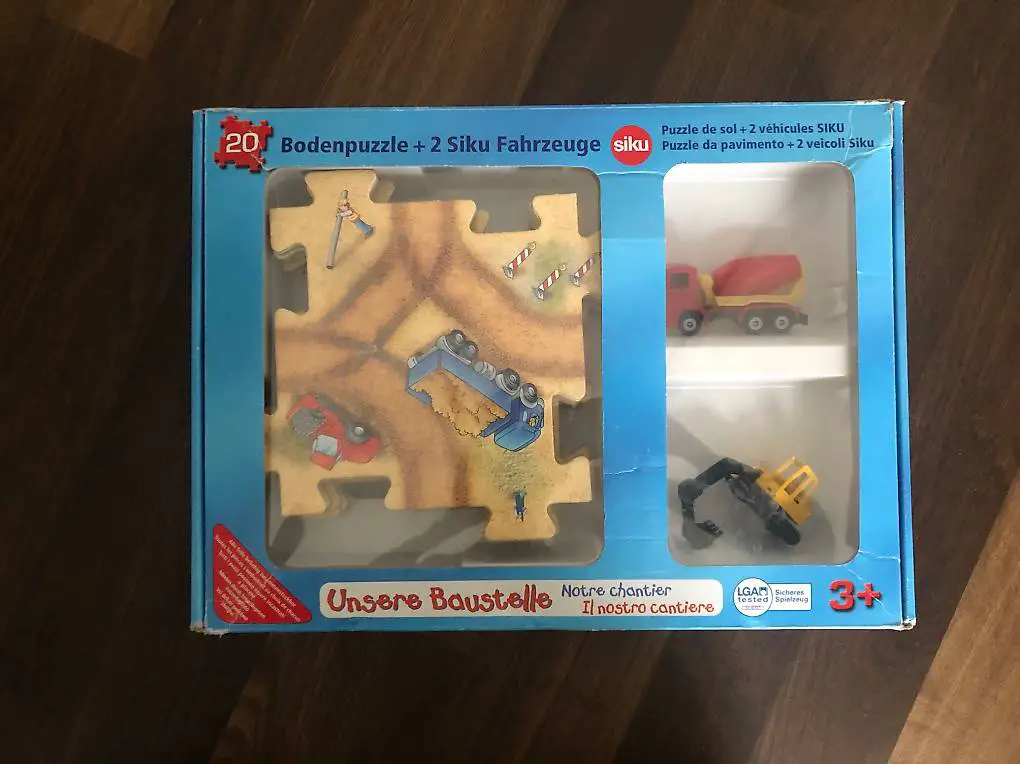 Bodenpuzzle + 2 SIKU Fahrzeuge