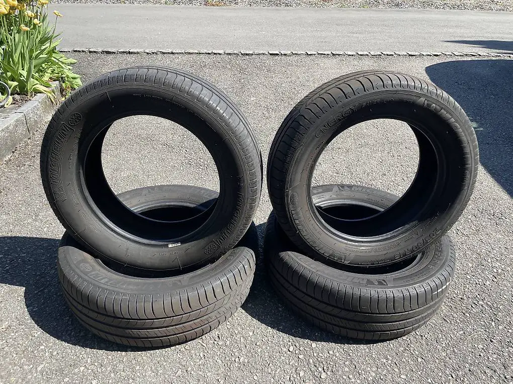 4 Michelin Sommerrreifen 205/60R16 92H