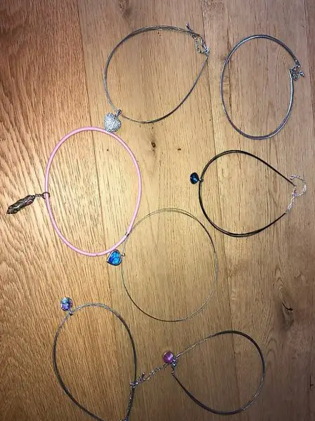 Halsketten mit Anhänger