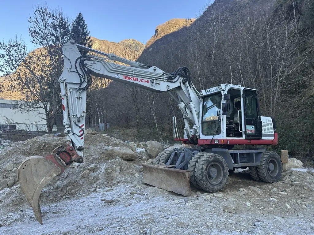 Takeuchi TB1160