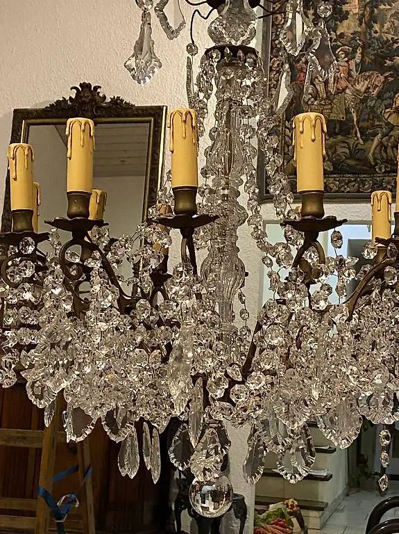 Antiker Kronleuchter mit Kristallglas ca 1930