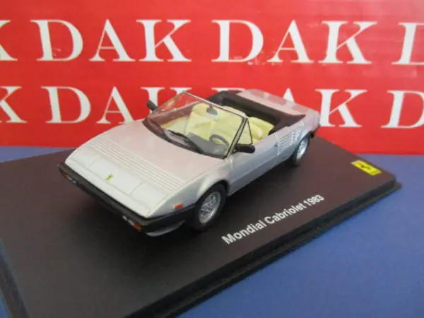 NEU: Ferrari Mondial 8 Spider 1983-1985 silber met. / schwarz