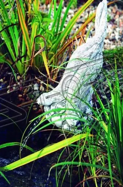  GARTEN DEKO FRETTCHEN STATUE SKULPTUR FIGUREN SKULPTUREN