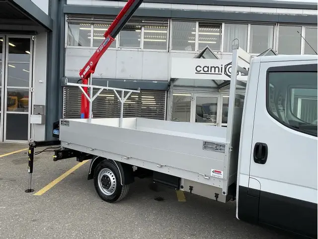 IVECO, 35S16HA8 3.0 Heckkran, Brücke/Pritsche