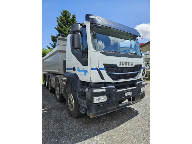 IVECO, Rückwärtskipper